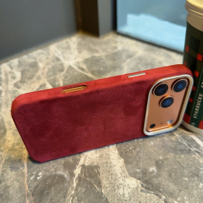 Orange Imported Suede Magnetic - đánh giá và giá Phone Cases Orange